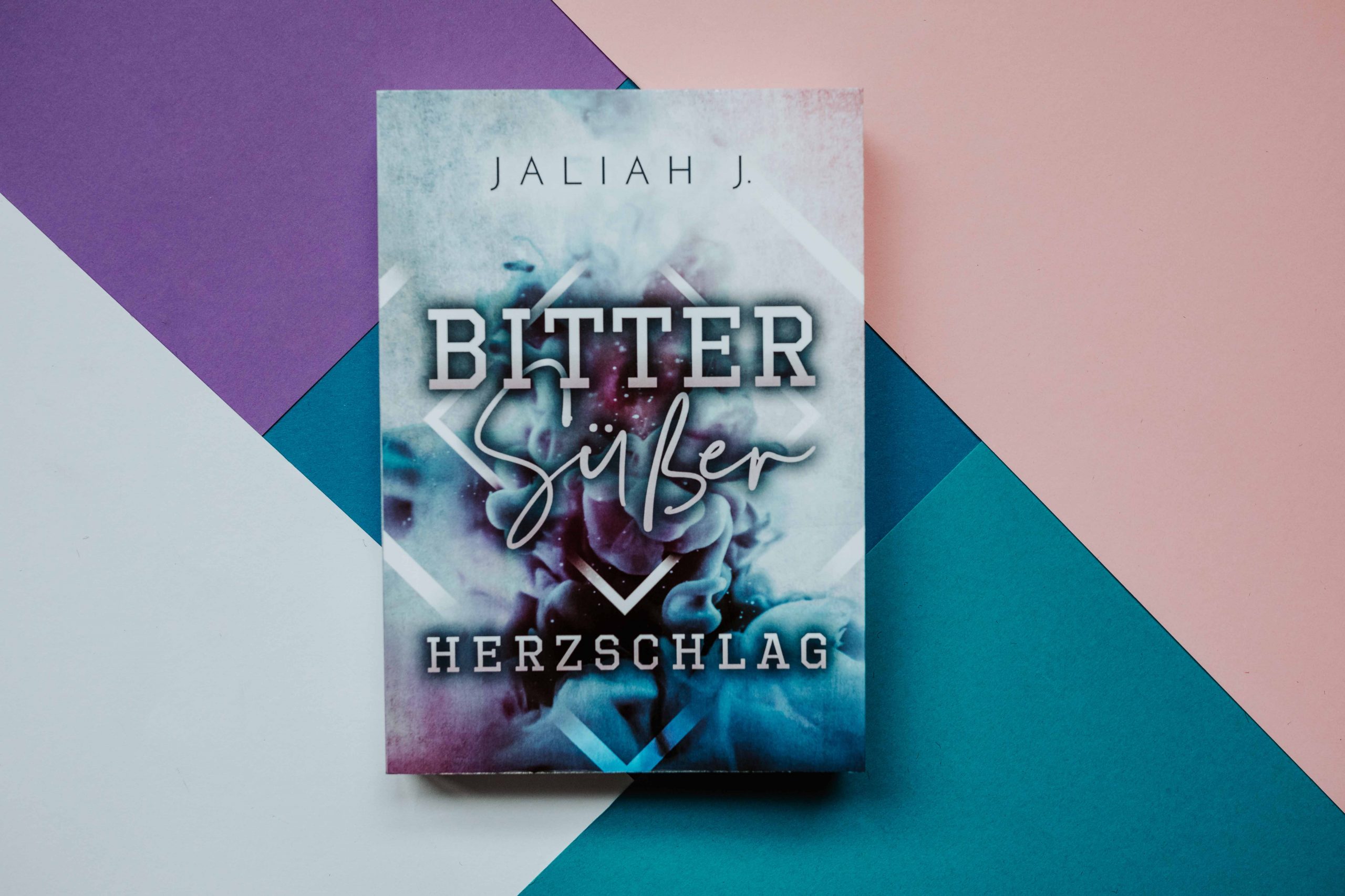 Das Buch "Bittersüsser Herzschlag" von Jaliah J.