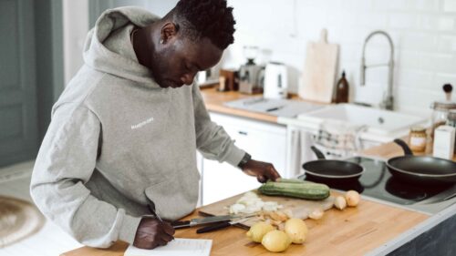 Rezeptbuch selber schreiben: So geht’s Schritt für Schritt