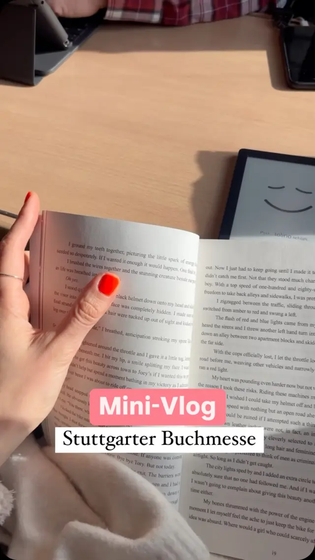 Überraschung! Wir waren auf der @Stuttgarter Buchmesse, haben die Stände unserer Autor*innen besucht & nehmen euch in diesem #Vlog ein bisschen mit 🥰♥️

Wer von euch war denn auch da? 🫶🏻✨

#bookstagram #buchliebe